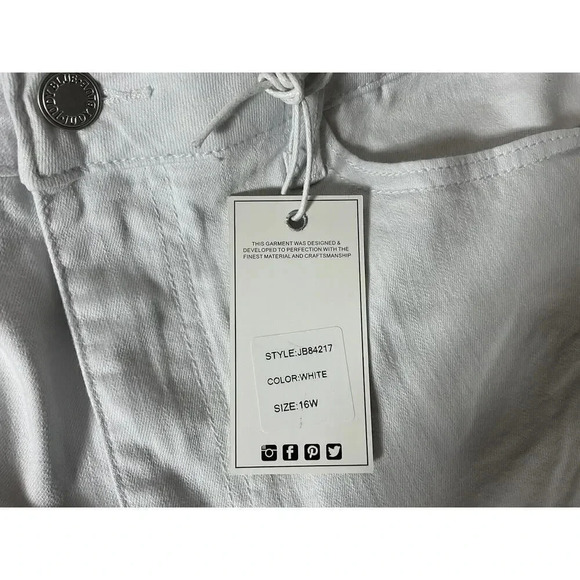 JUDY BLUE Jeans Womens 16W White Boyfriend Fit Stretch Distressed Mid Rise - Picture 8 of 15